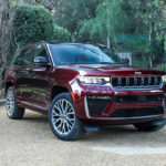 Jeep Cherokee: lenda dos anos 90 renasce híbrida e turbinada
