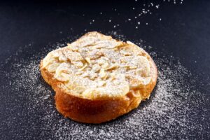 Los Santos aposta em criatividade com croissants e brioches artesanais