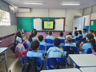 Programa Lobo-Guará leva educação ambiental a escola de Taguatinga