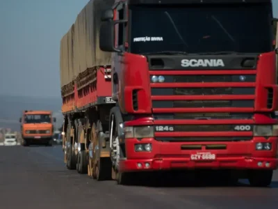 Venda de caminhões usados dispara 300% no 1º semestre