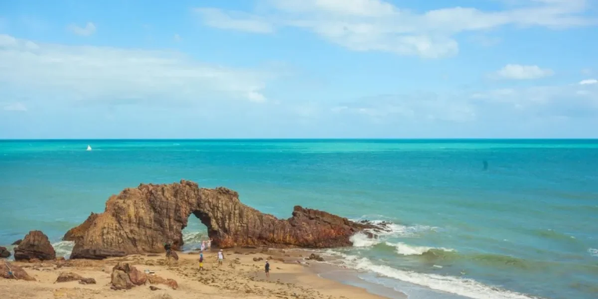 Jericoacoara: dunas, lagoas e mar no Ceará