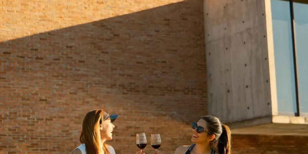 Sunset Wine Run: corrida, vinho e pôr do sol no PAD-DF