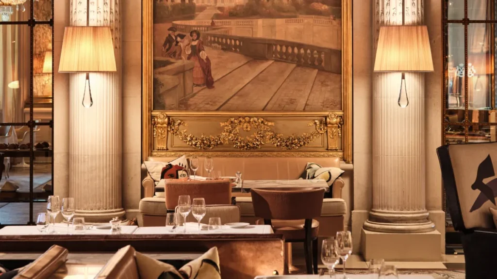 Surrealismo à mesa: roteiro gastronômico de luxo em Paris